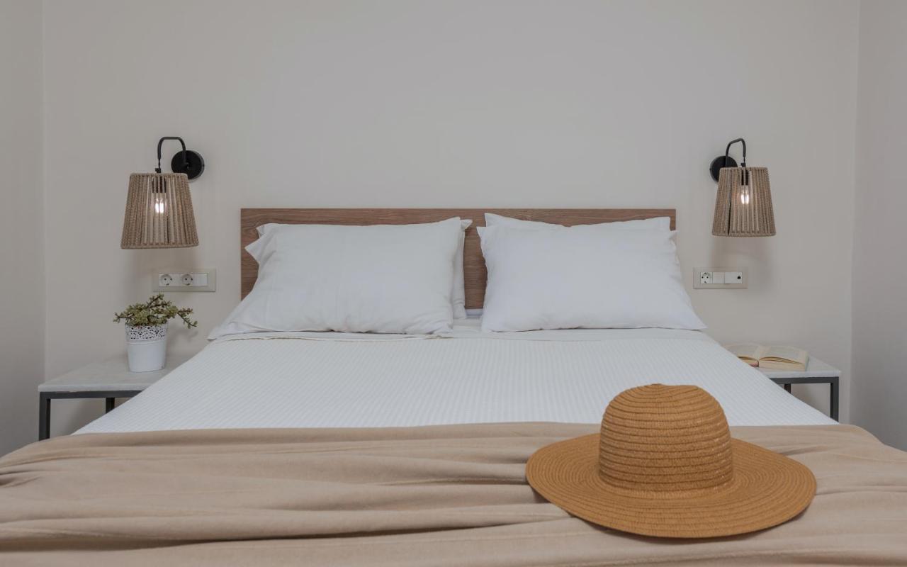 Phoenix Beach Hotel Планос Экстерьер фото